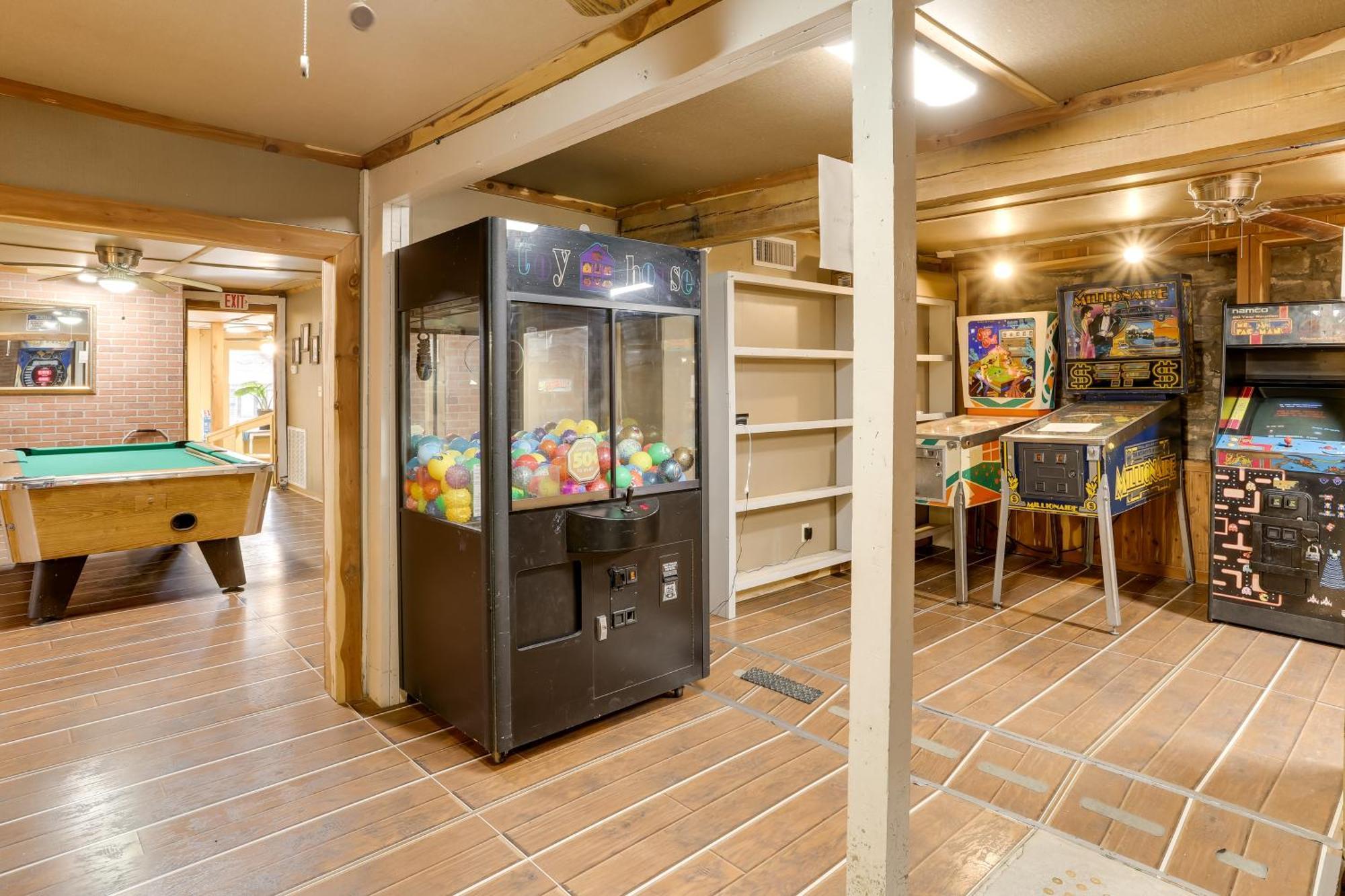 Historic Hardy Home With Game Room On Main Street Exterior foto
