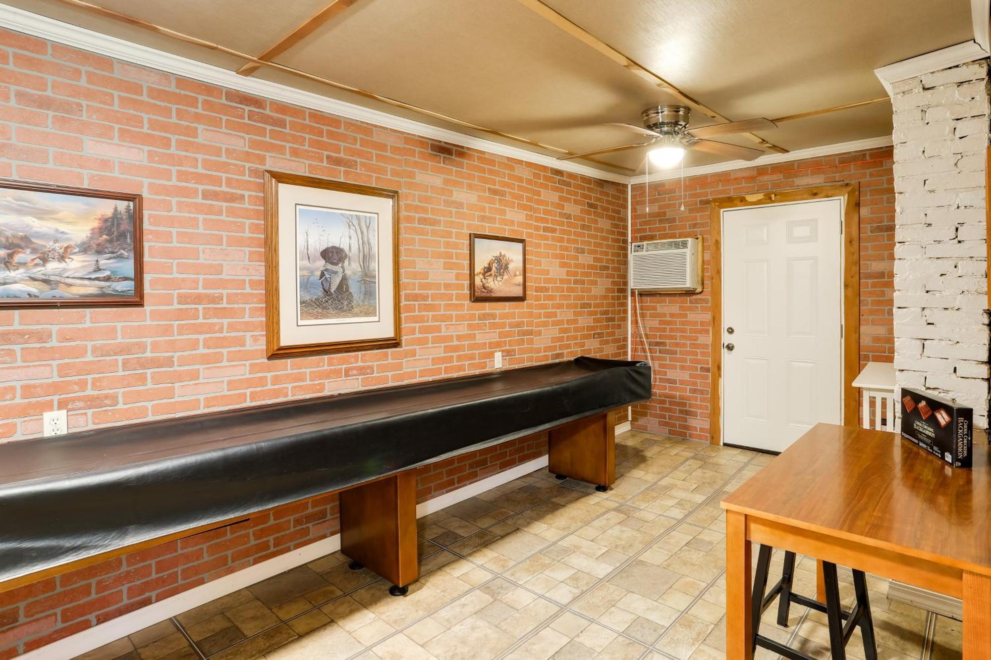 Historic Hardy Home With Game Room On Main Street Exterior foto